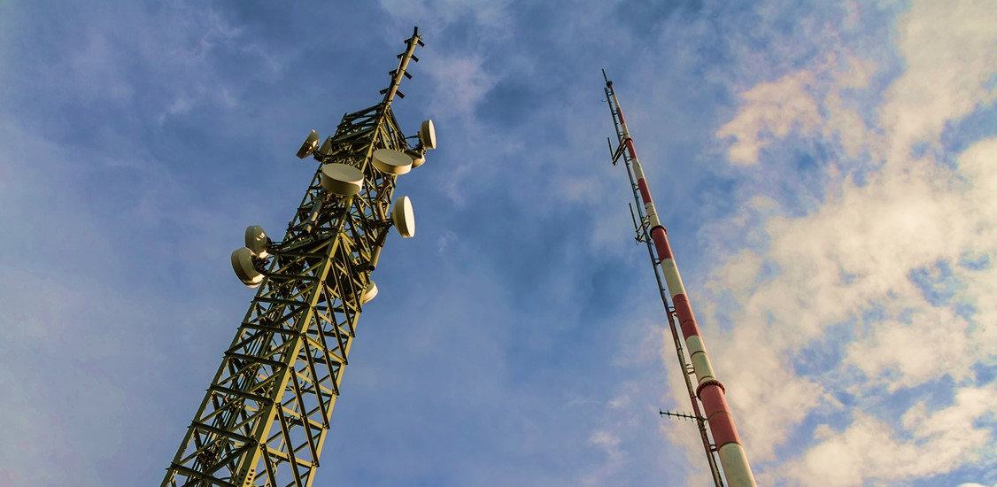 Digital Handheld Measurement Devices Save Time on 5G Rollouts